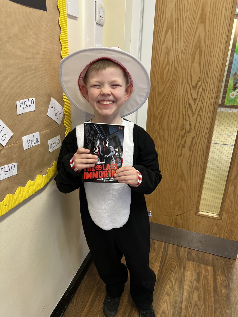 CharlesPrimary3's tweet photo. What a lovely day we had in Year 3 today with the children dressed up for works book day #StChEnglish #StChReaders #workdbookday2023 https://t.co/HCCAoIdJQX