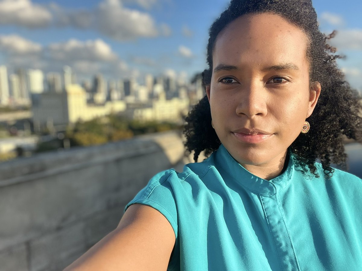 Matching Miami’s BLUE skies to remind you that: 

“Women diagnosed with early-onset colorectal cancer in Miami-Dade have a higher risk of dying from the disease than in many other counties.” 

#ColorectalCancerAwarenessMonth #BlueForCRC <a href="/ColonCancerCoal/">Colon Cancer Coalition</a> <a href="/SylvesterCancer/">Sylvester Comprehensive Cancer Center</a>