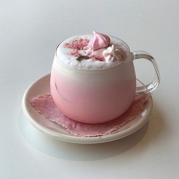 daria_wite's tweet photo. Aesthetic drinks https://t.co/OK22qZCYsG