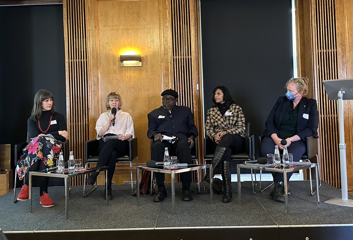 AjlaSkrbic's tweet photo. Conference panels can be REALLY interesting. Ask anyone who attended the 'Diversity drives excellence' conference organized at @bbaw_de by @AvHStiftung, @deBritish and @fulbright_de. #ProgressDiversity https://t.co/8AUHBOkfmS