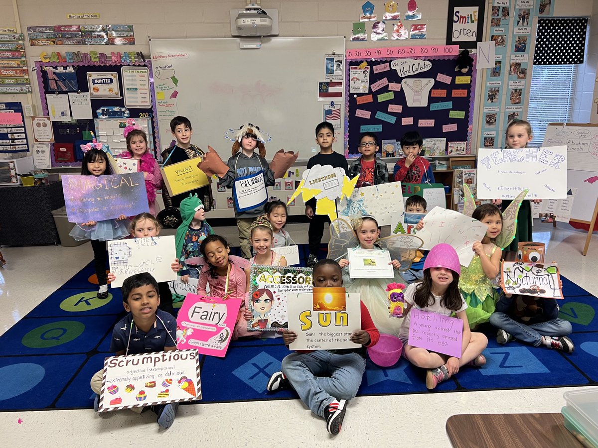 Vocabulary parade pros!!! #wordpower ⁦<a href="/DolvinES/">Dolvin ES</a>⁩ ⁦<a href="/NolesAdventures/">Mrs. Noles</a>⁩ ⁦@kpcooke⁩