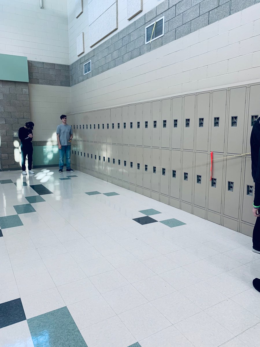 Tchr2theCore's tweet photo. @Dr_DanRich always has his students engaged! @TheCOAST10 @brunscoschools https://t.co/gaHICoIyzE