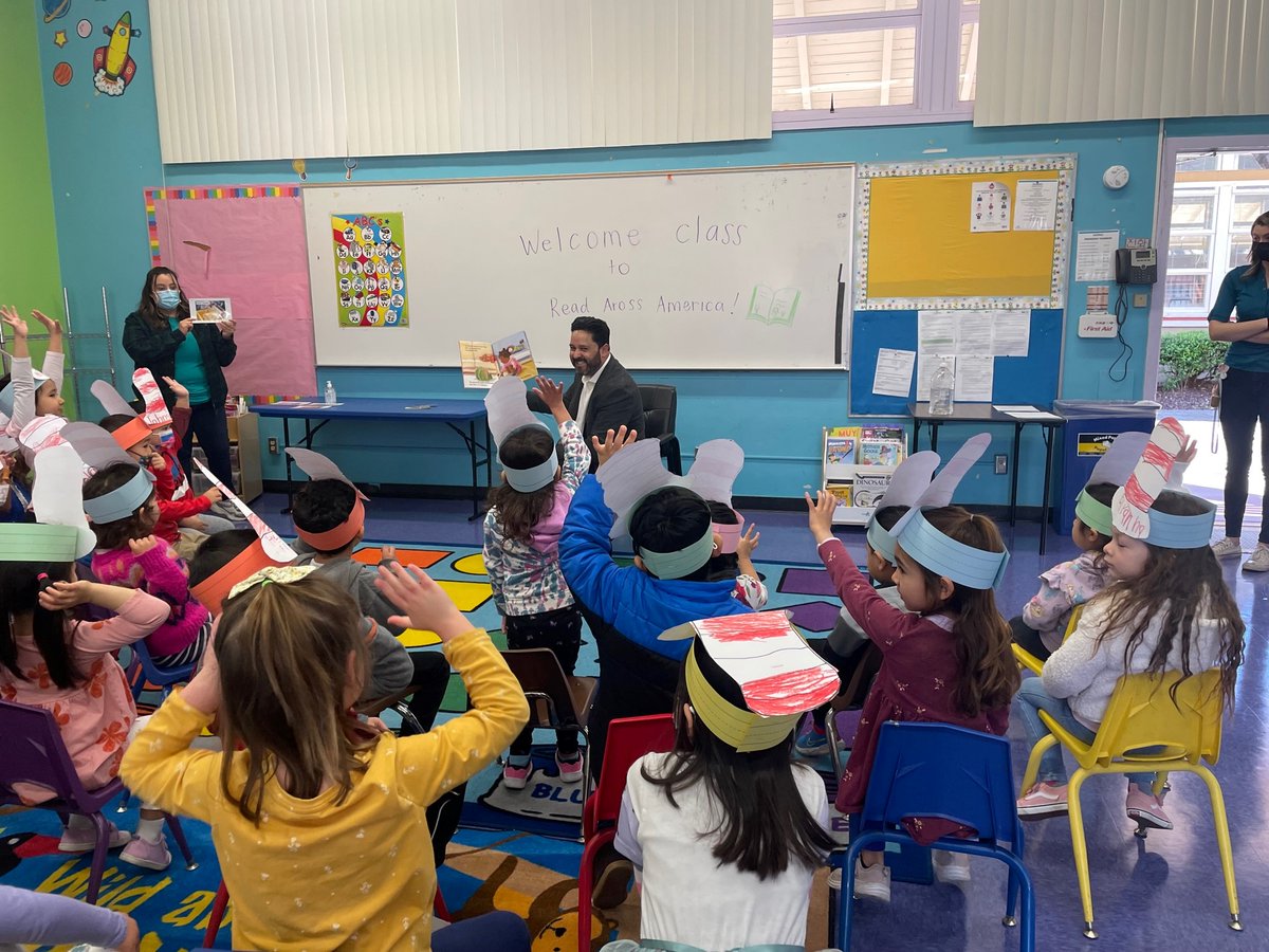 D2SergioJimenez's tweet photo. Today is National Read Across America Day, and I was invited to join some enthusiastic San Jose Recreation Preschool-ers to celebrate. We read "Lola at the Library" as they wore their hand-colored Dr. Seuss hats. It was a wonderful morning spent in #SJD2! https://t.co/vBtpxUOZVD