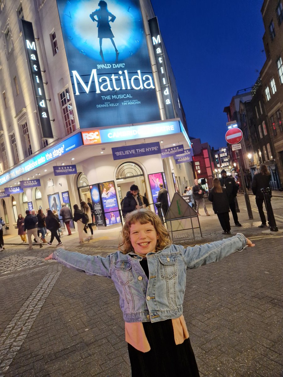 1981lrd's tweet photo. At the the theatre to see @LWTheatres @MatildaMusical with my very own revolting child! 😍
#Matilda 
#Londontheatre 
#revoltingchildren
#makingmemories https://t.co/WOt3Y1mR1K