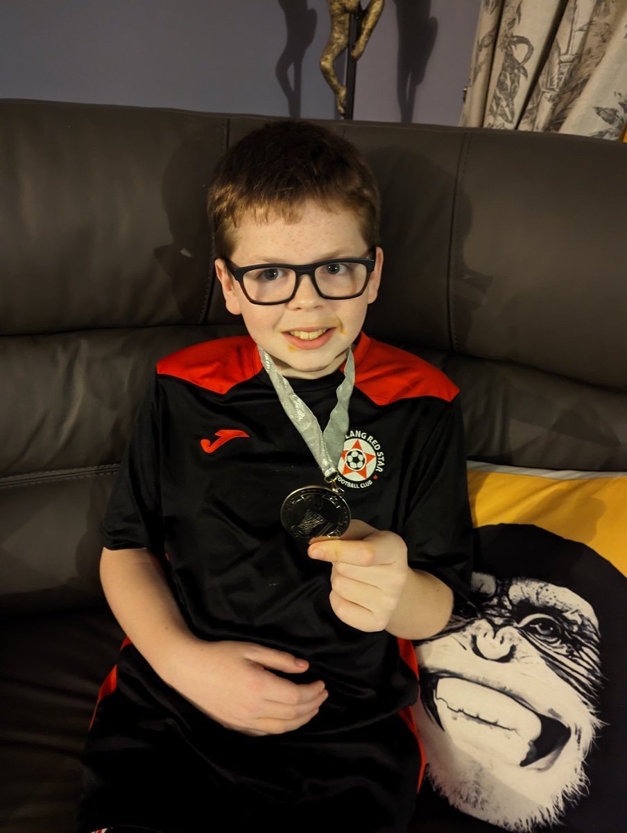 _stacy_r's tweet photo. @CarmylePS @jenkinsella3 @activeschkenny Woohoo well done team Carmyle O was so proud to show me his medal when I got home https://t.co/KyQ4Cw4UnB