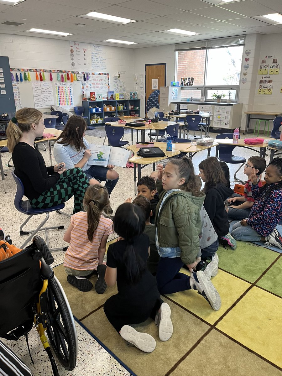 Mrs. Lauren Veator tweet media