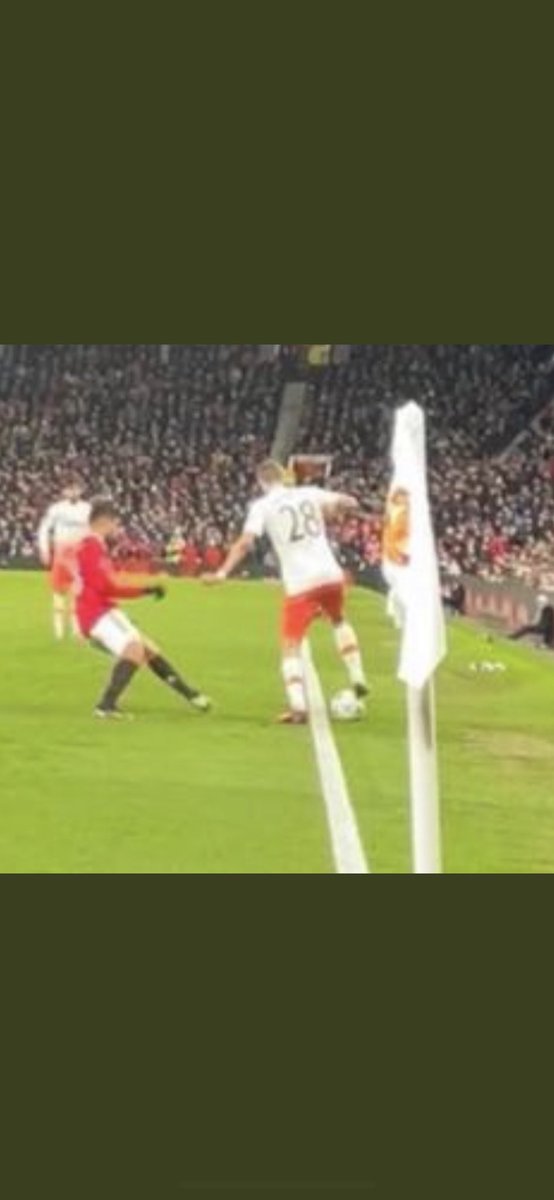 MatthewRacz's tweet photo. @smith_ingham @itvfootball I’d say it’s definitely 100% https://t.co/v0KUp56Rp6