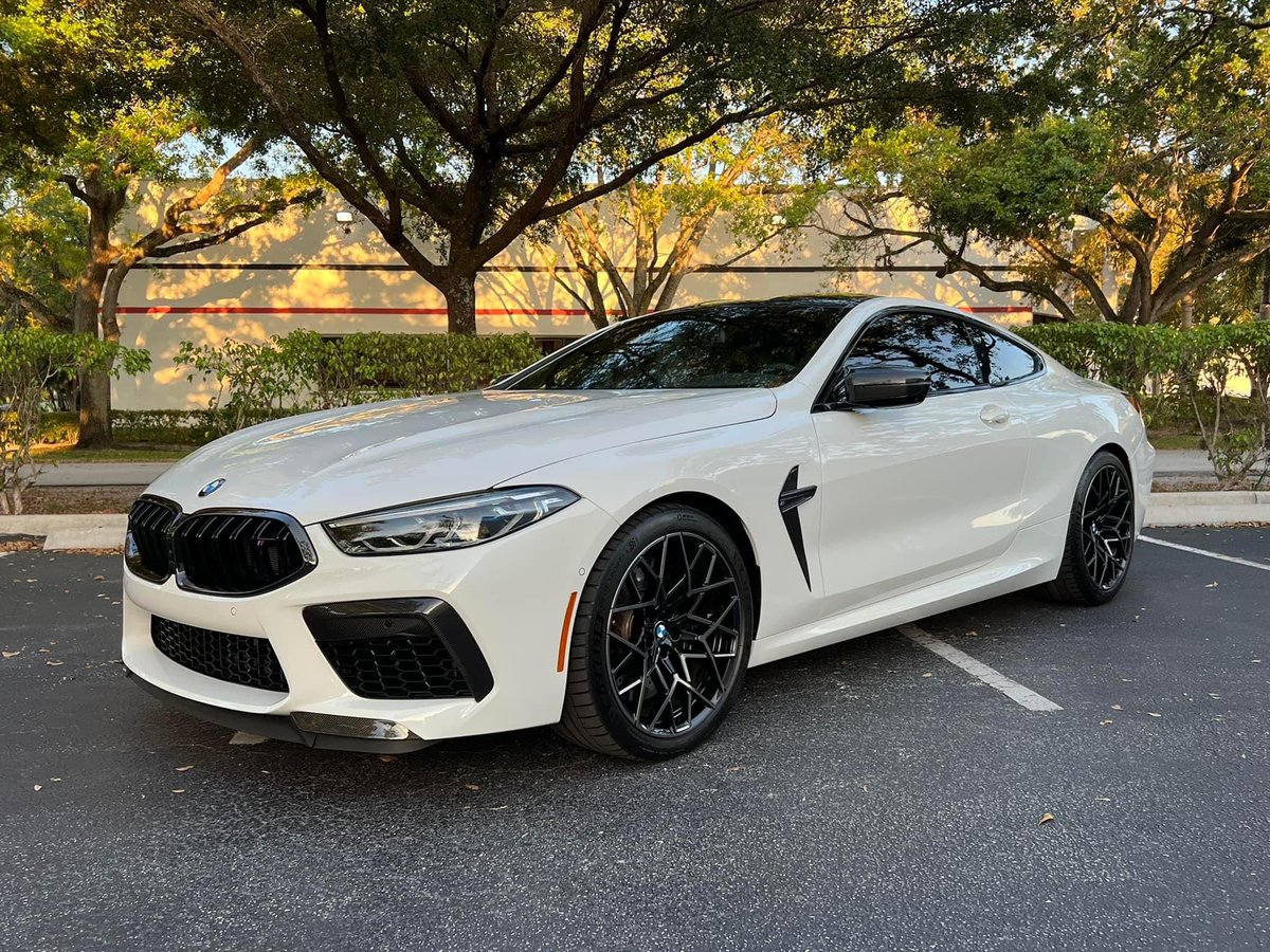 NorbysHunt's tweet photo. 2022 BMW M8 Competition w/M Carbon Exterior! Only 5k miles with a loaded window sticker of $149,275! Buyer Asking $112,000! Located in FL #M8 #BMW #CarBroker https://t.co/1SIXJHVuLv