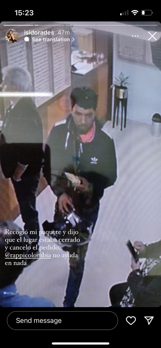 angelo_mora's tweet photo. @RappiColombia no piensan hacer nada al respecto?. Uno de sus “Colaboradores” se roba la encomienda y cancela el servicio después de recogerlo. Y no ayudan con ningún dato para dar con el responsable? @sicsuper https://t.co/QJSIYCZLX7