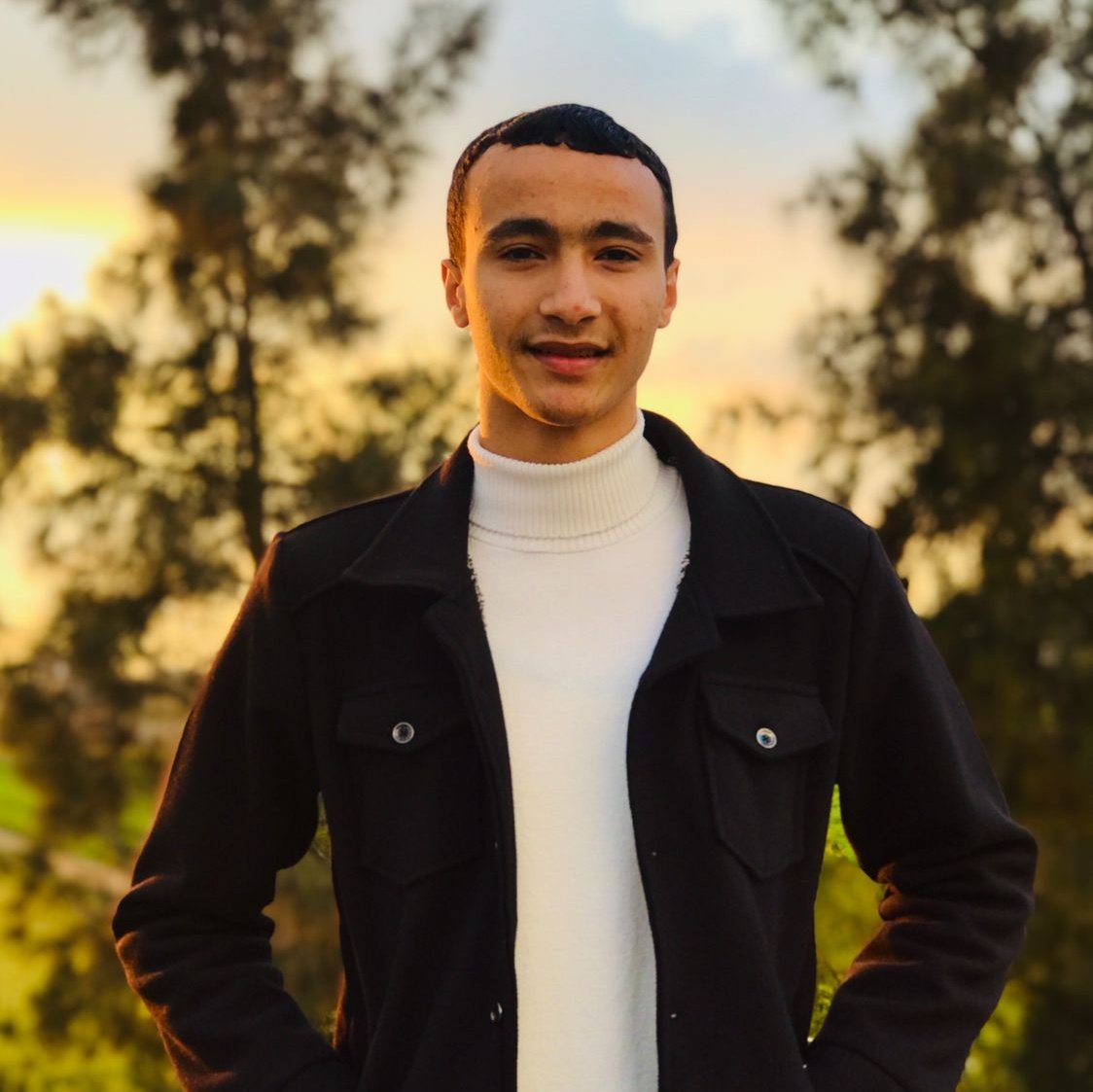 التعامل معي سهل جداً أعطني احتراماً ، أعطيك ماهو أكثر .