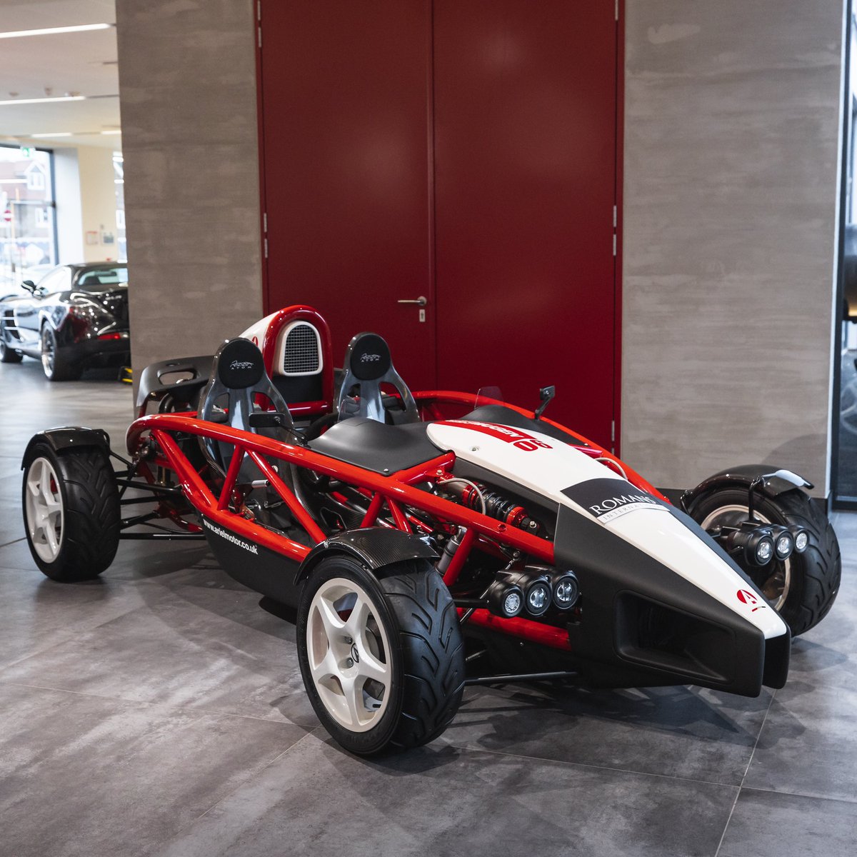 RomansCars's tweet photo. 1 of only 10 worldwide you won’t see too many of these knocking about. It’s the called the Ariel Atom Mugen and this one has only done 674 miles. Crazy fun! https://t.co/5ugtX4Y9Jf