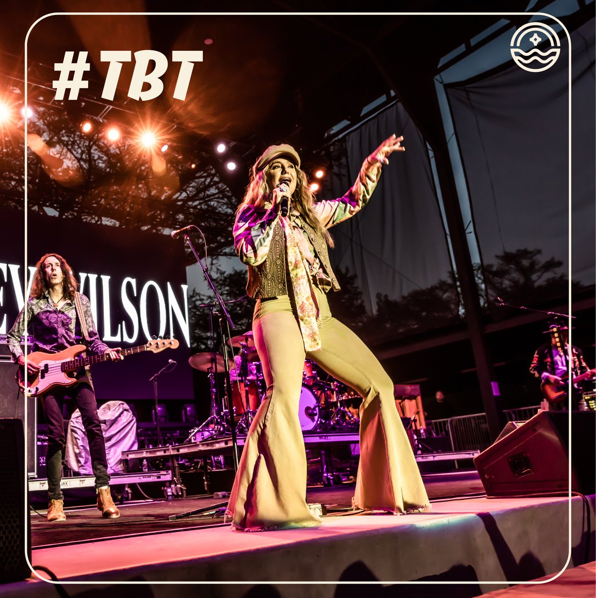WhitewaterRocks's tweet photo. Throwback Thursday with @laineywilson

Did y'all see her last April 14, 15, or 16? She's awesome!  

#tbt #womenshistorymonth #nbtx
📸 @christinafedd https://t.co/MD573olJF7