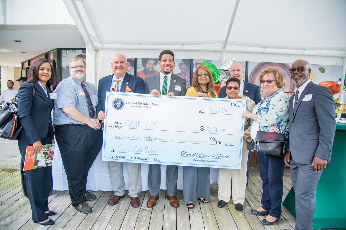 SarvisCafe's tweet photo. #ThrowbackThursday to Sarvis Cafe’s Taste of Sarvis. Sarvis Café held a successful Taste of Sarvis Tour and Fundraiser on September 19, 2019. During this time, Sarvis Café’s renovation efforts were still underway. Thanks to everyone that helped us get this far! https://t.co/3OSaJ8cxy9