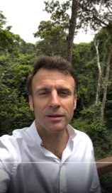 pat_bacc's tweet photo. Télescopage : le même jour Macron s'édicte en sauveur de la forêt au #Gabon et il fait détruire la forêt en #Guyane (et arrêter les villageois qui la défende).

Qui peut encore y croire ? https://t.co/dzHP0X6pvV