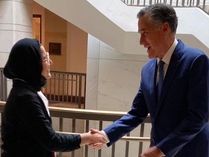 yesprogramnews's tweet photo. Yesterday, #KLYES students on the #CivEdWeek met with the senators, representatives, and the offices of their host communities. Thank you to all the offices for taking the time to meet with the young future leaders from the 37 different countries of #KLYES! https://t.co/P7uaYQPkKz
