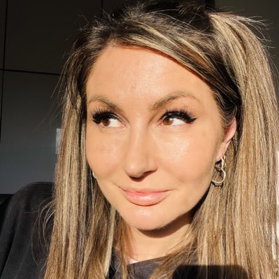 LisaJen71834437's tweet photo. #NewProfilePic https://t.co/JiAuzb63G1