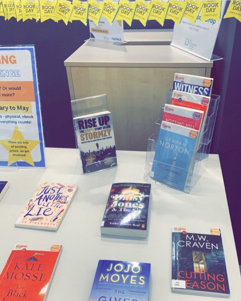 UCEN Manchester Libraries tweet media