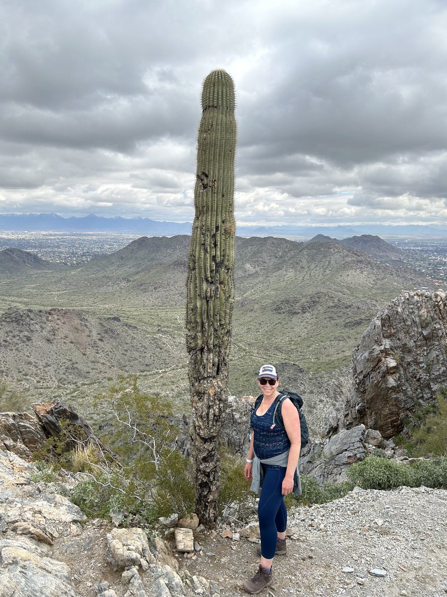 InKim5's tweet photo. PIESTEWA PEAK - Phoenix, AZ. Grueling hike but worth the views! https://t.co/TksSM1i7oc