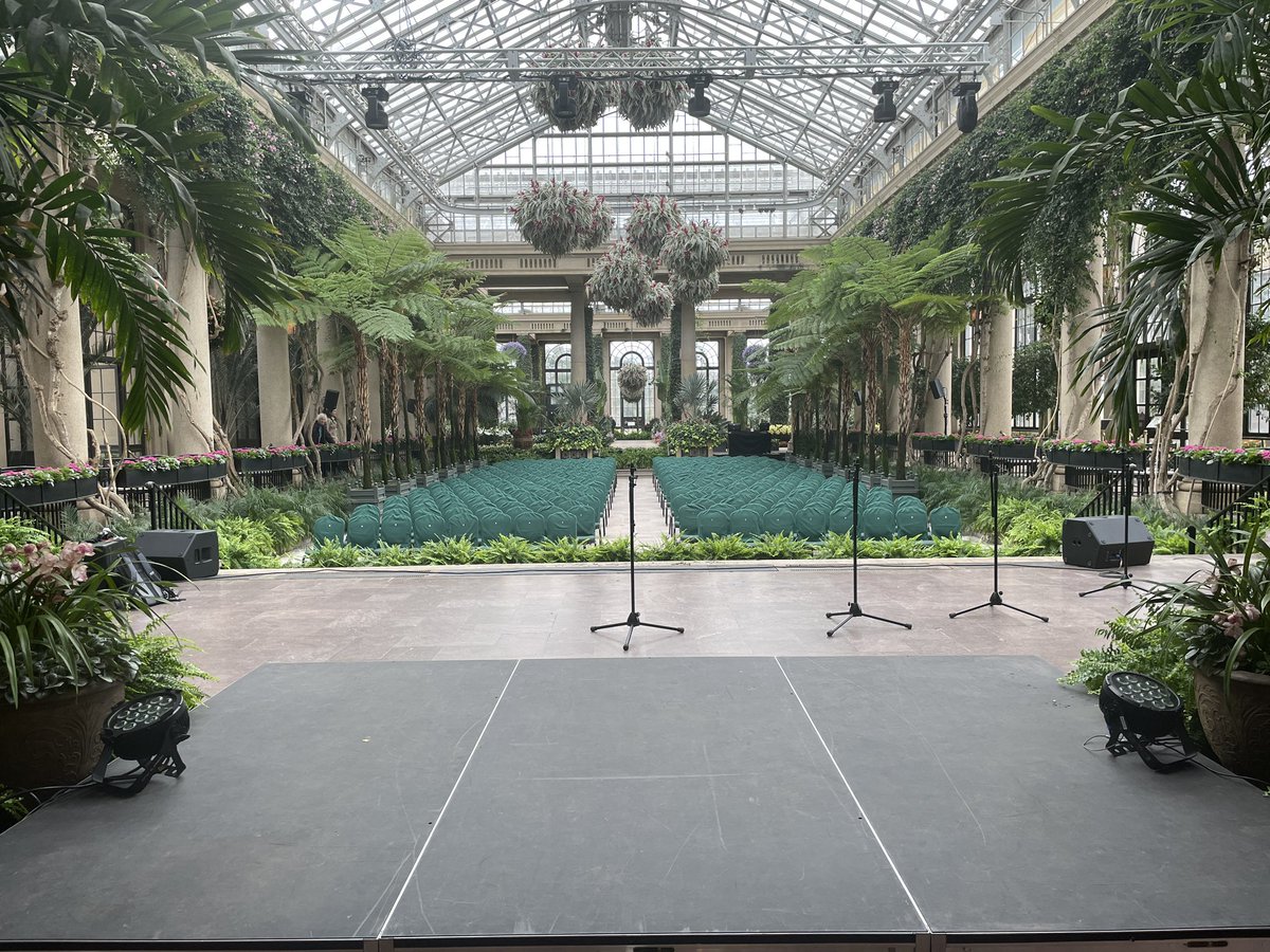 USA Tour starts here @longwoodgardens w/ @danu_trad checkout Danu.net for more shows this March!