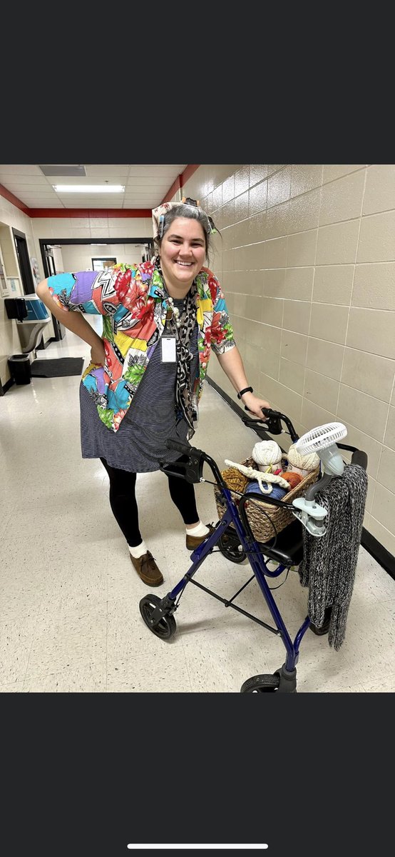 Moimoi9Sarah's tweet photo. Happy 100th day of school! https://t.co/C3dTOiTTA9