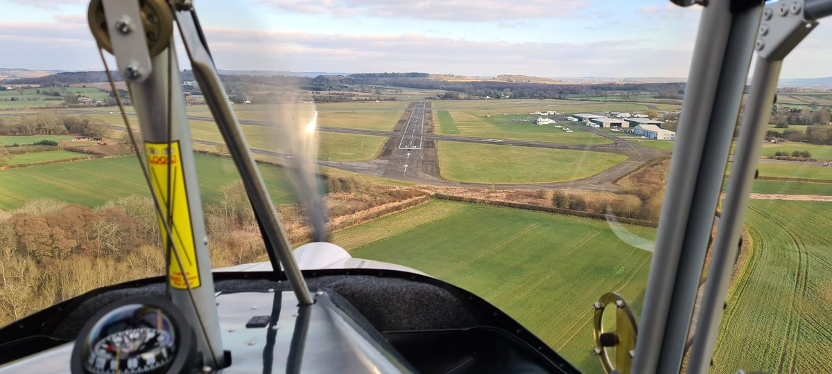 HadAirTeam's tweet photo. Great to be flying off the re opened  Runway 10 28 today @WHGA @BMAAUK big congrats to all the staff involved in making this happen. Well done EGBO 👏 👏👏 https://t.co/nLK1XZCVEW