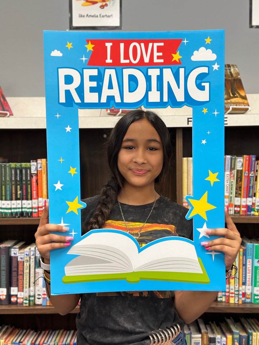 RowlettSpecials's tweet photo. @Rowlett_Bobcats love Reading!!! #ReadAcrossAmericaDay @bainsbrain @gisdnews @GISDREADS @GISDTLD https://t.co/IuCYK9OB9J