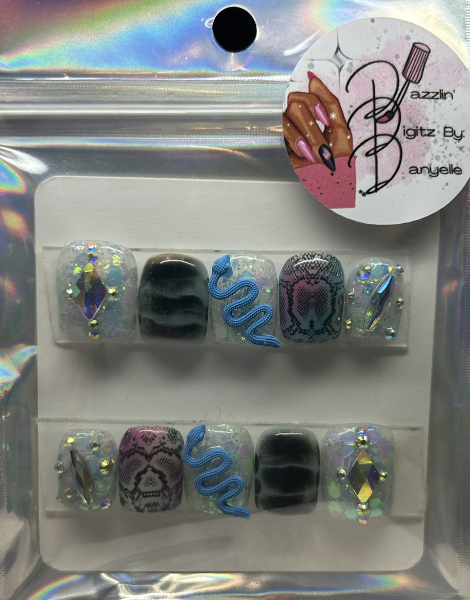 ✨NOW AVAILABLE ON MY SITE✨
SHOP MY SITE‼️

Dazzlindigitz.com 

Sport Square Length 
Acrylic (reusable)
Size Medium
Kit Included 
$55 RTS or Pick Up

#baltimorenailtech #dazzlindigitz #pressonnails #pressonnailsforsale #pressonnailbusiness #nailboss #nailprenuer