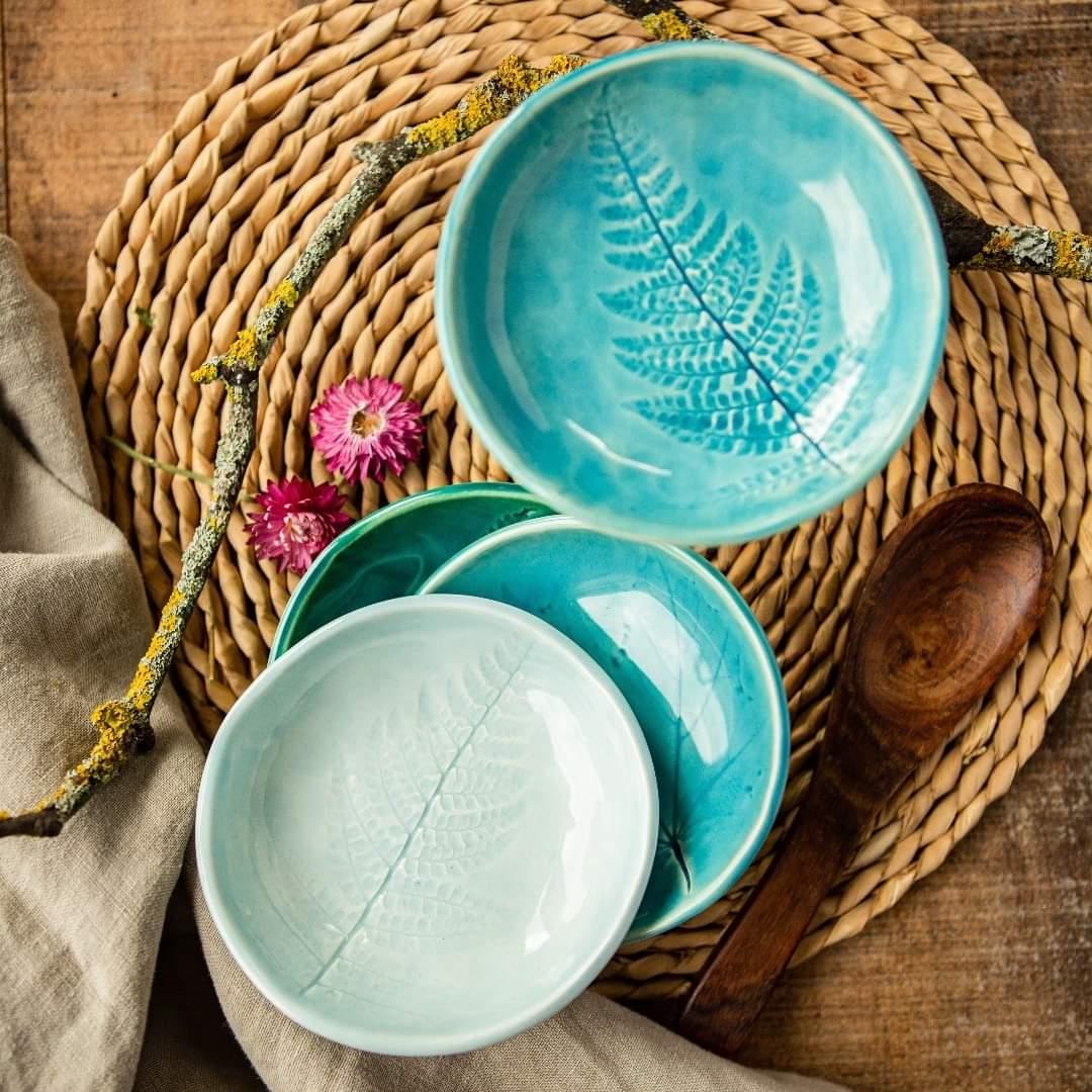 I'm back in the lovely @Killruddery market, Bray, this Saturday from 10-4. Along with #Easter and #MothersDay2023 gifts, I will be bringing some of my new Fern Bowls with me, too 🌿 Photo by @anadorado 💜