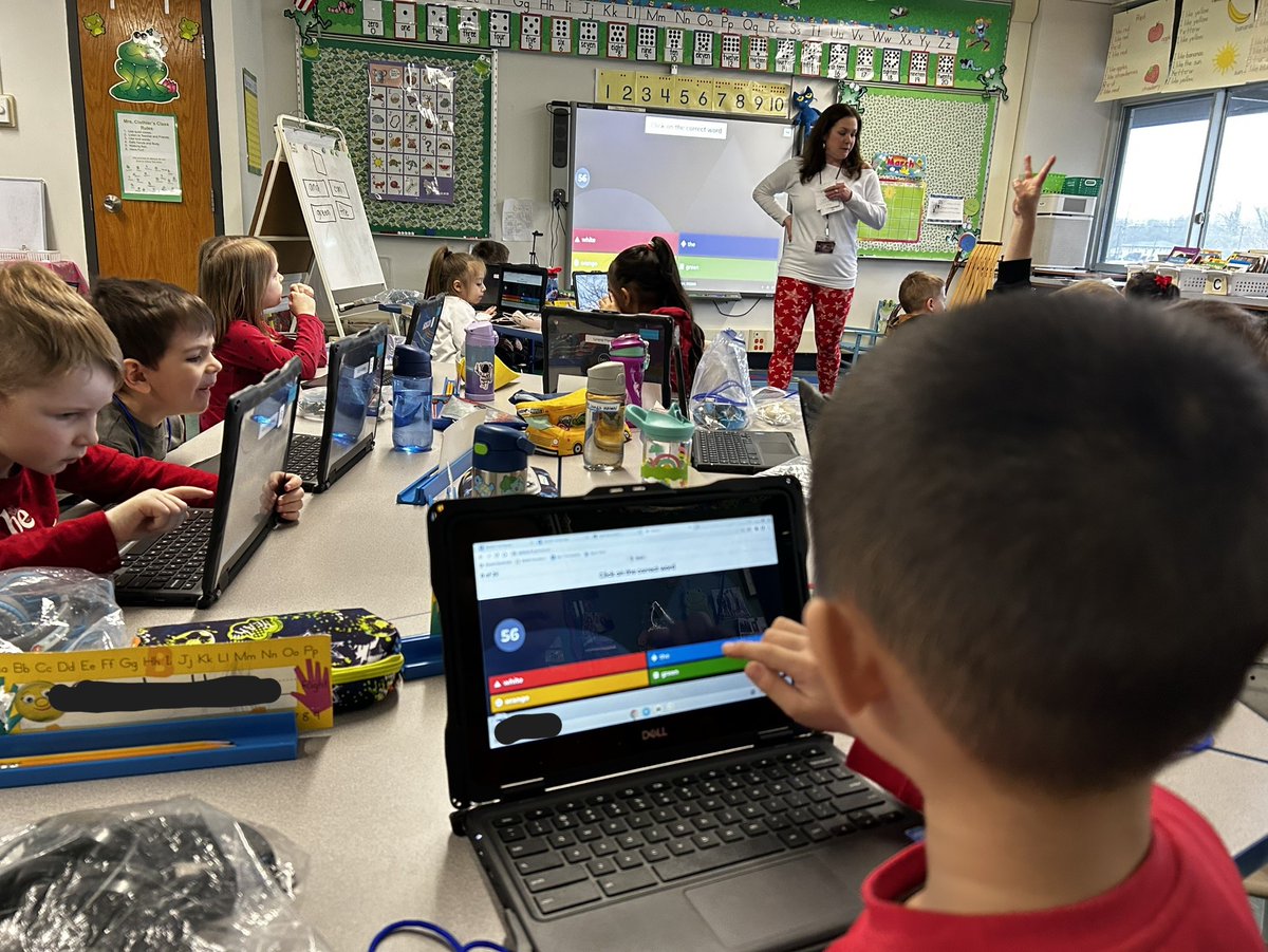 Kindergarten students at <a href="/eggertelem/">Eggert Elementary</a> practiced their sight words using <a href="/Kahoot/">Kahoot!</a> today!  The teacher said a word aloud, then students had to identify the word from the four choices on their screen! This was so fun and engaging!🤩 <a href="/OPSchools/">Orchard Park CSD</a> #K2CanToo