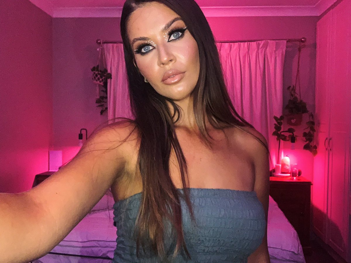 cessieclips tweet media