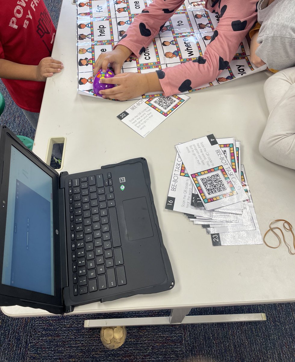 mscherenzia3's tweet image. Today first graders practiced their sight words in the Collab Lab. Using QR codes they were able to scan &amp;amp; hear the word spoken, then use the Code &amp;amp; Go Mice to match the word on their coding mat! @MMPTurtles #CollabLab