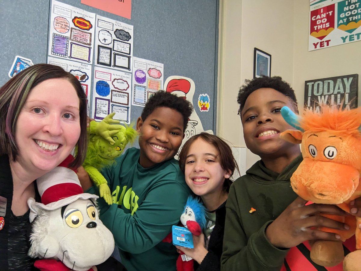 ReaderRBS's tweet photo. Thanks to our AMAZING Media Specialist Neva Jorgensen ❤ my classes all have enjoyed a really fun day celebrating Read Across America Day! 😍#cpsbest #SMSReads #scholarsfirst #teacherlife #ReadAcrossAmerica2023 #cpslmc https://t.co/1vaIh2i1QG