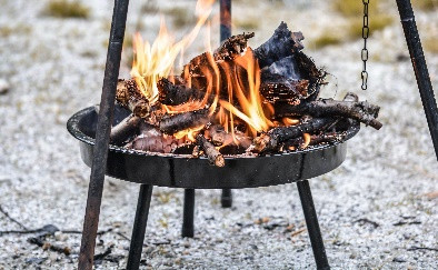 ONresources's tweet photo. Camping isn’t just for the summertime. Pack for the weather and try winter camping on #Crownland or at a provincial park!

Have you tried winter camping? Share your pro tips in the comments. 

#wintercamping #camping https://t.co/FNE4YgBswb