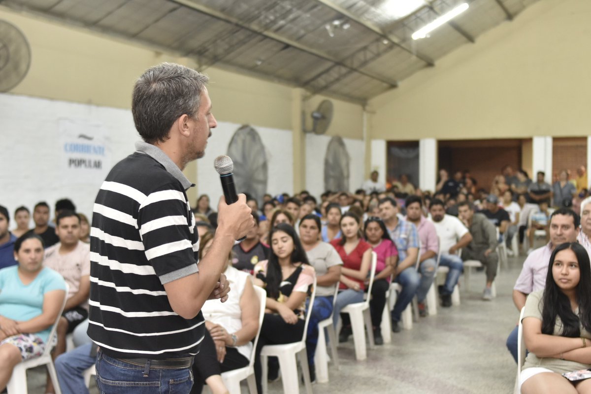 ReginoRacedo's tweet photo. Con Raúl Audil, le ofrecemos a #VillaQuinteros la experiencia de gestión y la sensibilidad social que este momento necesita.
Vamos a construir el gran triunfo el 14 de mayo
Gracias Raúl por ser parte de esta historia
#Racedo2023 #CorrientePopular #Tucumán2023 #RacedoLegislador https://t.co/YDsyJAUsGh