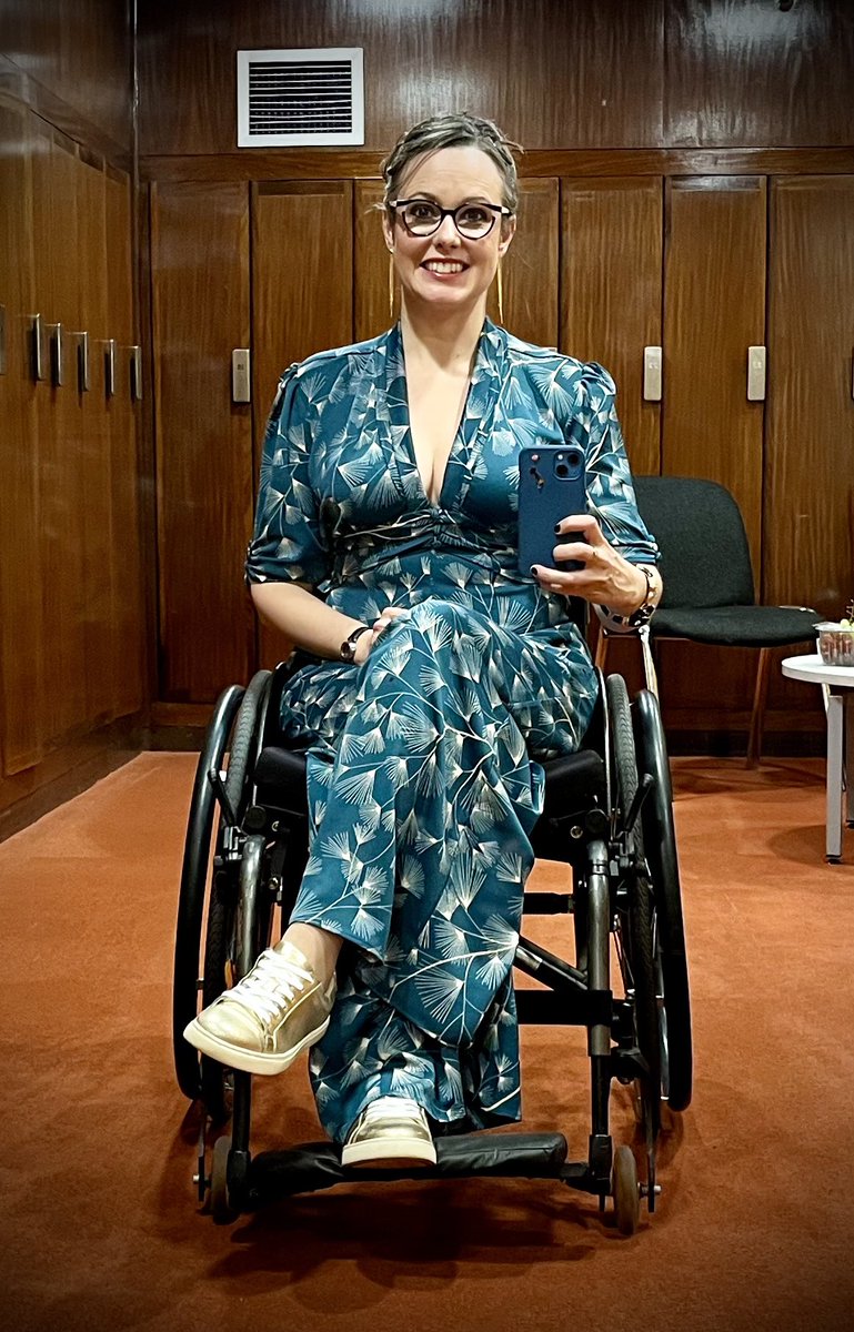 Thank you @RoyalPhilSoc for asking me to be part of the #RPSAwards. 
Wheels bring adaptations & adjustments to usual ways of doing things but you, & @PetrocTrelawny, just seamlessly turned them into new perspectives. And we had fun with it.
This means more than you can imagine.