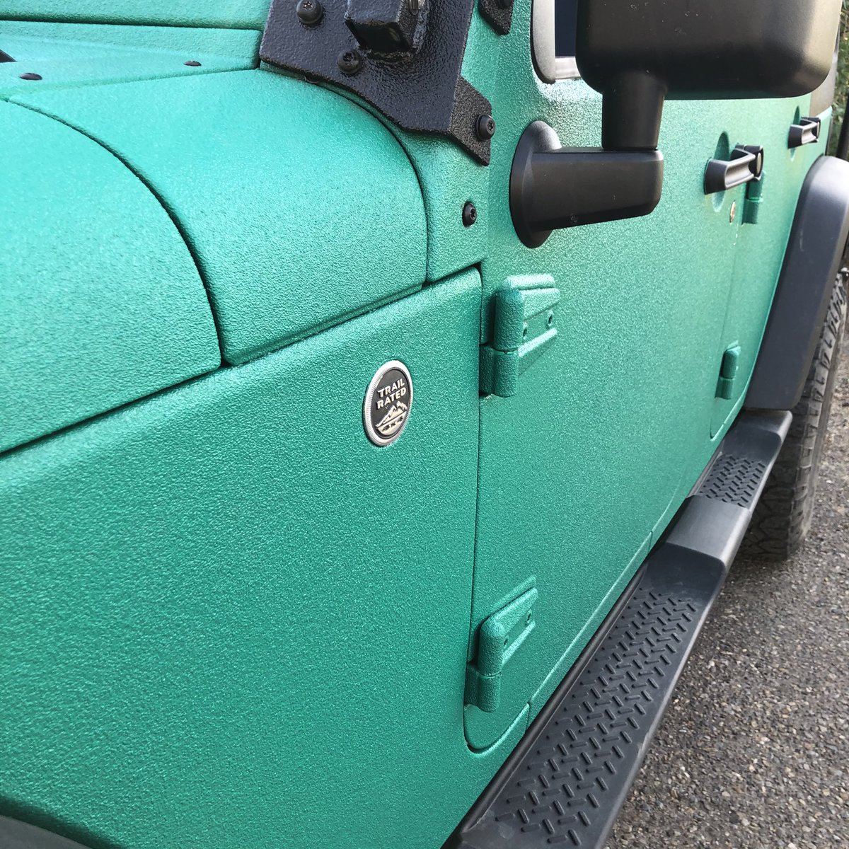 calgary_x's tweet image. We LOVE Jeeps!
OIIIIIIIO

📞North 403-291-3030
📞South 403-243-3779
Call us about YOURS!

•
•
•
#linex #linexit #trucks #calgarytrucks #albertatrucks #ford #dodge #ram #jeep #chev #gmc #toyota #tacoma #bumper #bedliner  #strong #tough #protection #toughtrucks #calgary #yyc