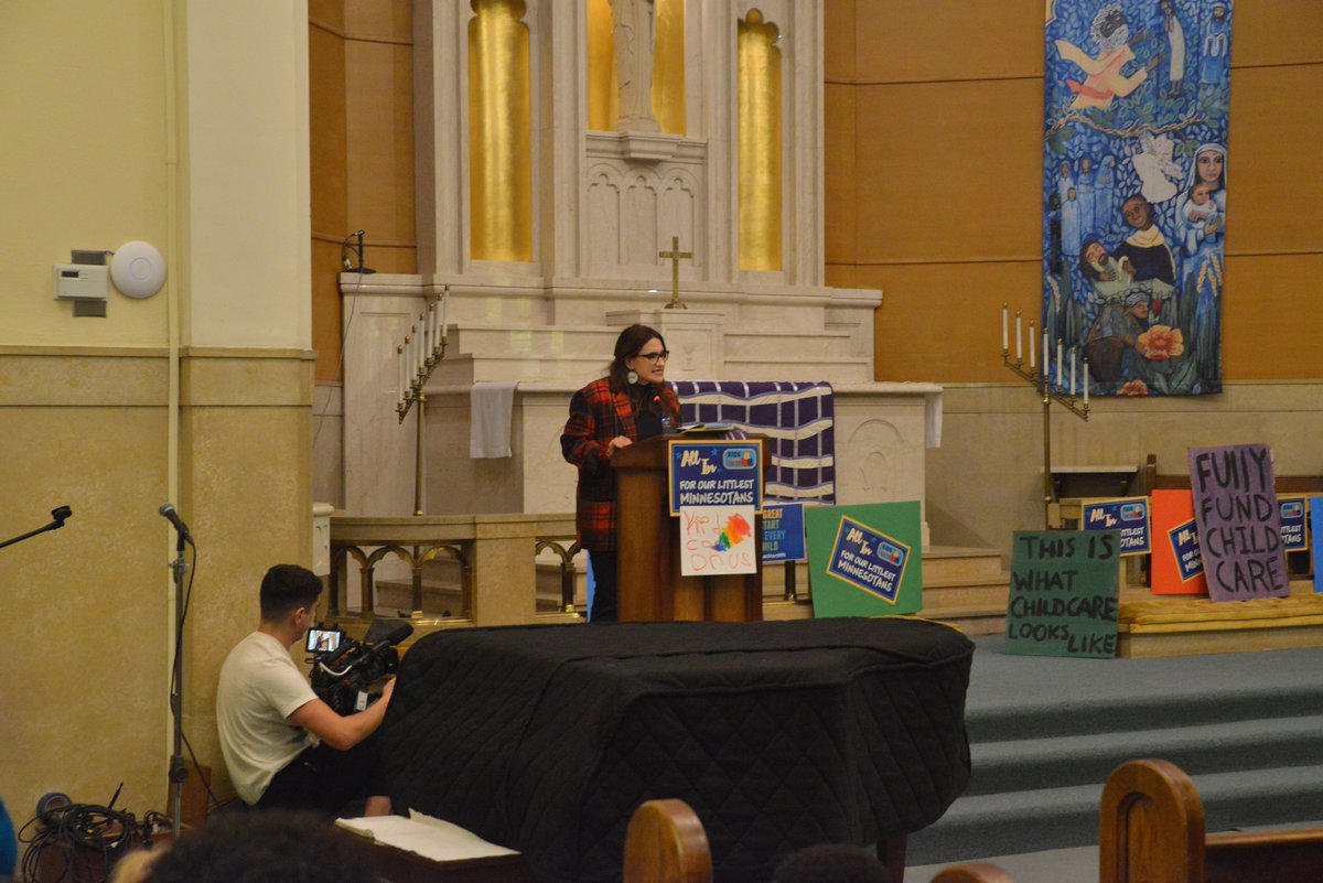 KCOU_MN's tweet photo. We were SO energized hearing @LtGovFlanagan speak with our KCOU providers, parents and teachers, and kids (babies!) today. We're grateful to have a Lt. Governor who recognizes the critical role childcare plays for MN families.
Best Lt. Gov for #FullyFundingChildcare! #mnleg https://t.co/kWmn3VWQ8N