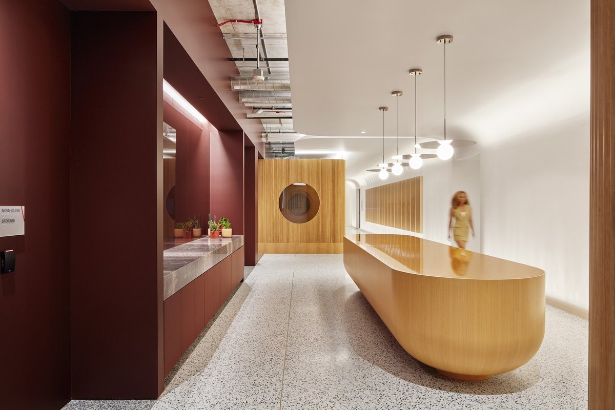 CluneGC's tweet photo. We're riding high from last night's big win! Our confidential entertainment project won the Gold Award in the Tenant Improvement category at @LABJnews' Commercial Real Estate Awards. Congratulations also go out to @gensler_design & @CushWake.
#CluneKnowsInteriors #LABJcre https://t.co/qjSX0JAEM4