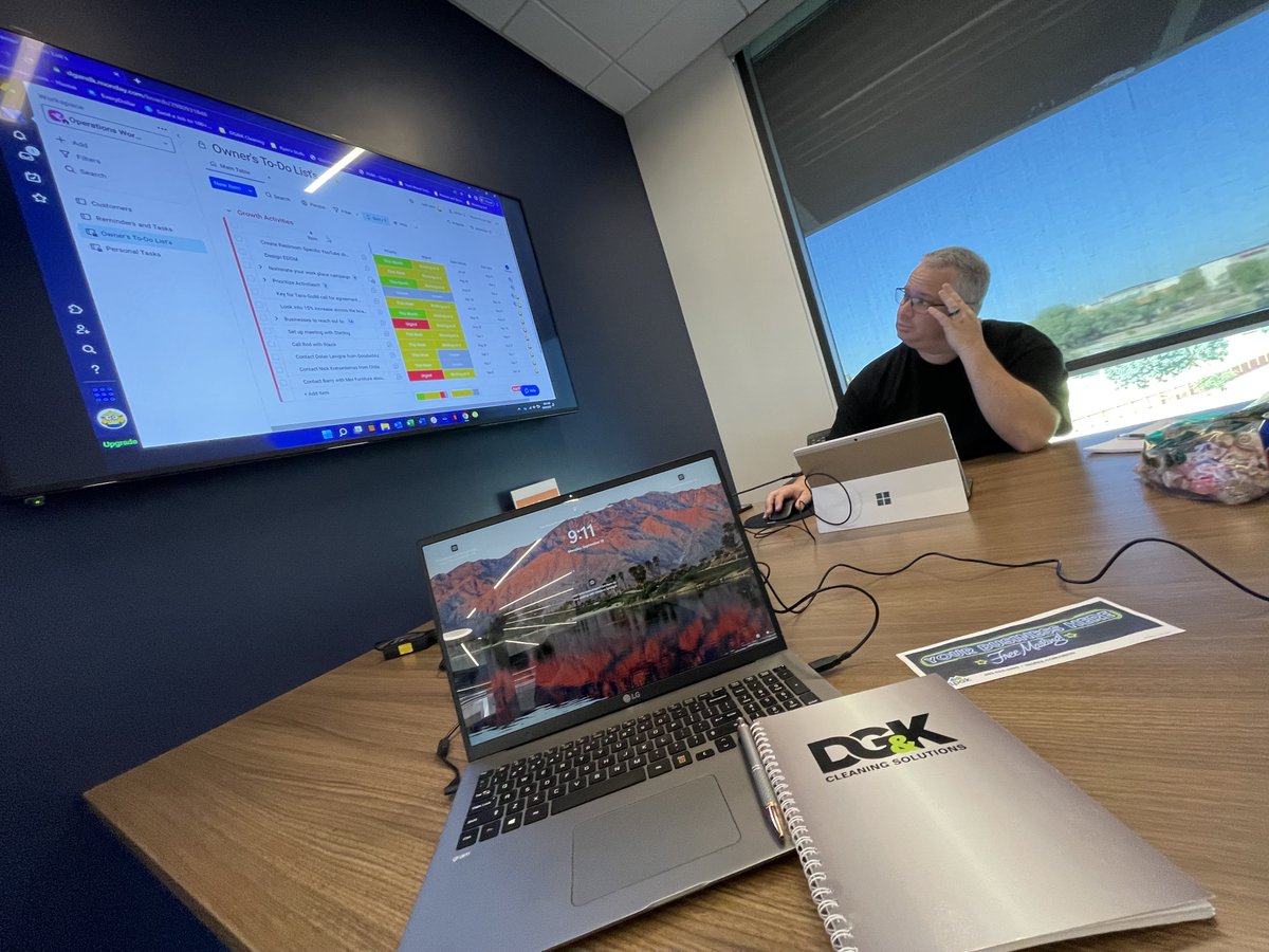 DGandK_Cleaning's tweet photo. What is on your TO-DO LIST today?
#DGandK #DGandKCleaningSolutions #CommercialCleaning #JanitorialServices #Phoenix #OwnABusinessTheySaid #ItllBeFunTheySaid https://t.co/GW3UgDVOYw