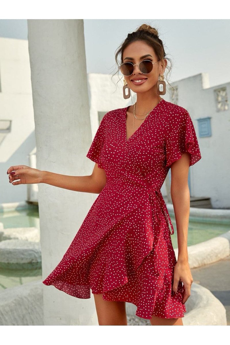 shop_gypsy_'s tweet photo. Looking for a fun and flirty dress that will show off your unique style? Then look no further than the Polka Dot Knot Side Wrap A-line Dress! Shop at $36. https://t.co/cavXXVl23d
#womenfashion #tweetthis #gipsygirl #stylishdress #gypsystyle #bohostyle #gypsydress #bohodress https://t.co/l5xBo5tZKo