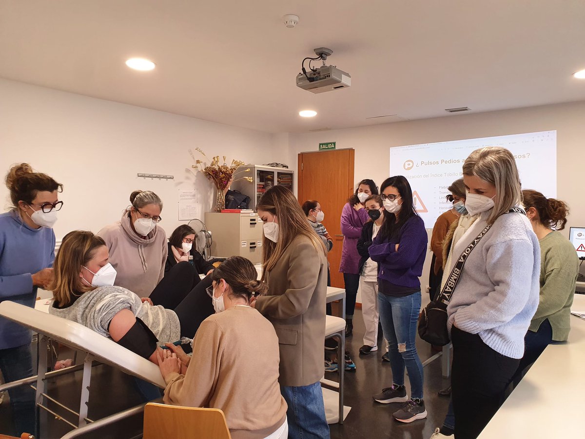 BPSOACoruna's tweet photo. Avanzando en la formación de Impulsores para la Disminución de las complicaciones del pie en personas diabéticas #RNAO en SAP Betanzos. @BPSOACoruna
#OMEUPE
#BPSO
#Diabetes
@SanidadeACoruna https://t.co/uBYBLKV5Wx