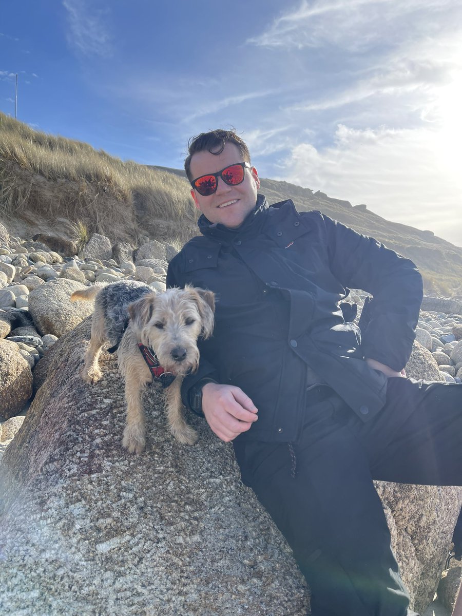 Ny2Ldn's tweet photo. I love this little family. ❤️
Thank you @WoodgreenPets @thedoghouse_tv for matching us with this little guy. He is our world #thedoghouse #happyending https://t.co/dcegFdd0Z2