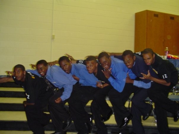 creativebobbie's tweet image. 20 YEARS IN @KappaKappaPsi IS CRAAAAAZY! @IotaZeta_KKPsi  #spring03 "7 Ψs of the TRIBAL COUNCIL"
1.  Fonso: Ψ-d Arm 
2. Ronald: Preacher 
3. Armon: Dark Ψ-d
4. Brad: Clo-Rox
5. Tory: Max-Ψ-Mus
6. Me: Ψ-lent B.O.B. 🎺
7. Chris: Hammerhead