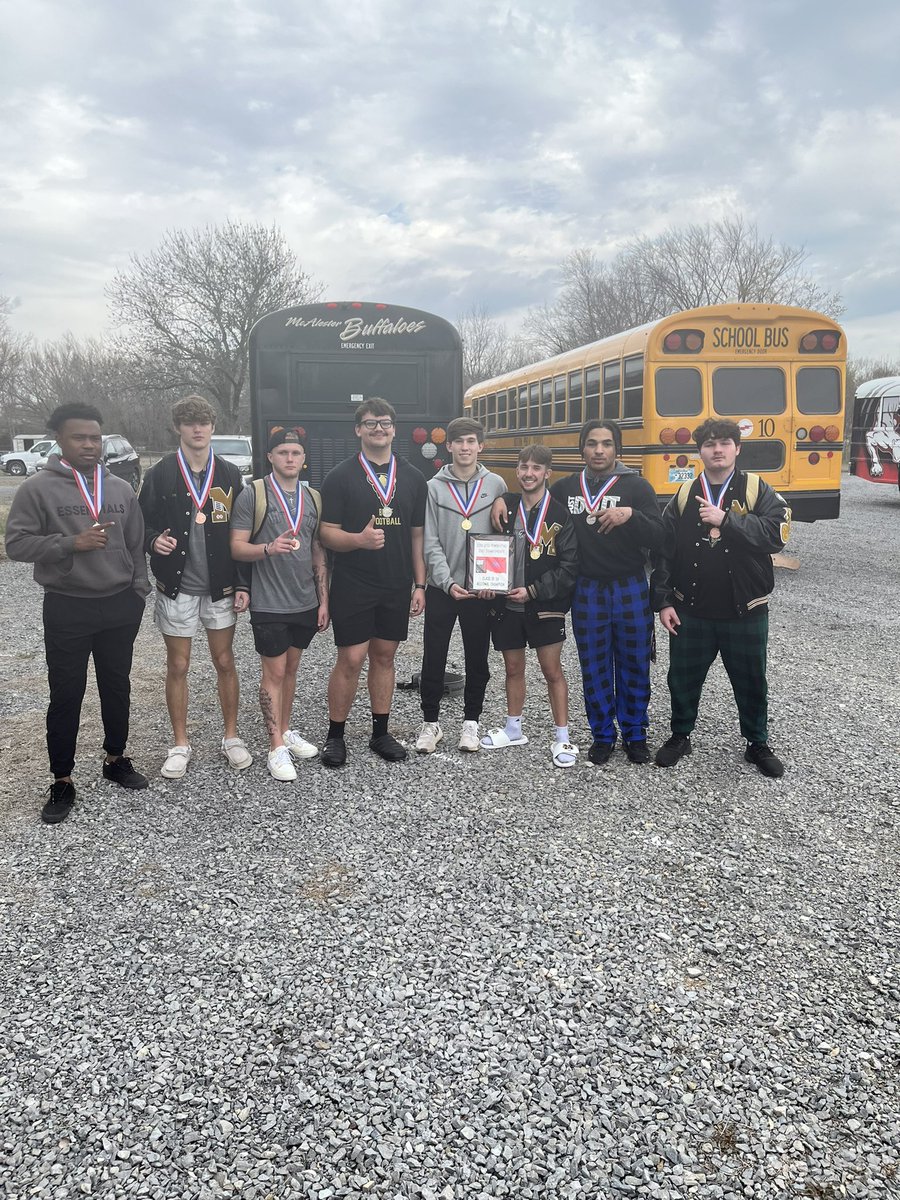 Big Day for The Buffs. 5A Regional Champions and 8 lifters punched tickets to state in El Reno Next week.