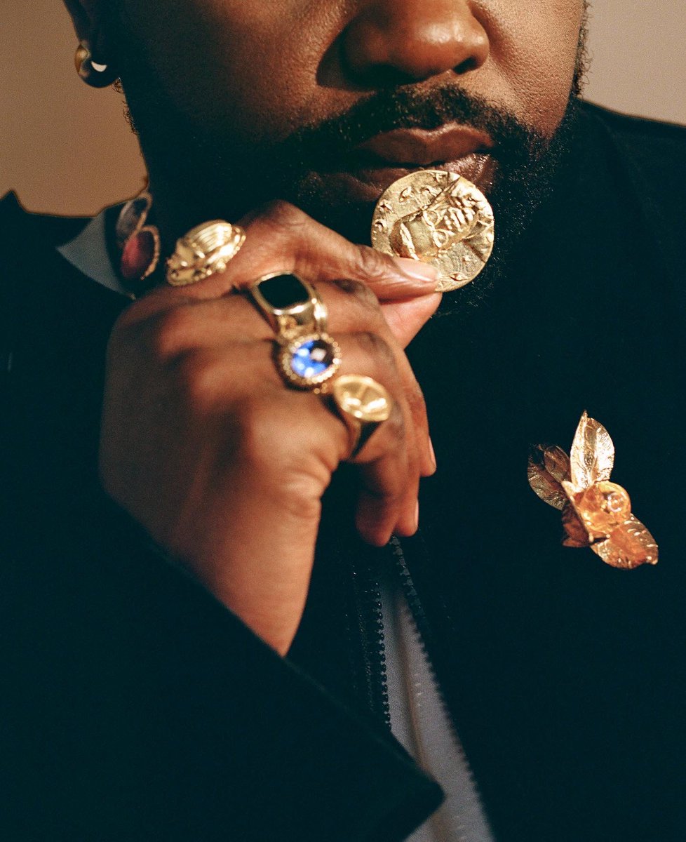 Thee Oscar nominated, “Atlanta” star, Brian Tyree Henry!

Photographed by me for Essence Magazine Digital Cover 🖤✨