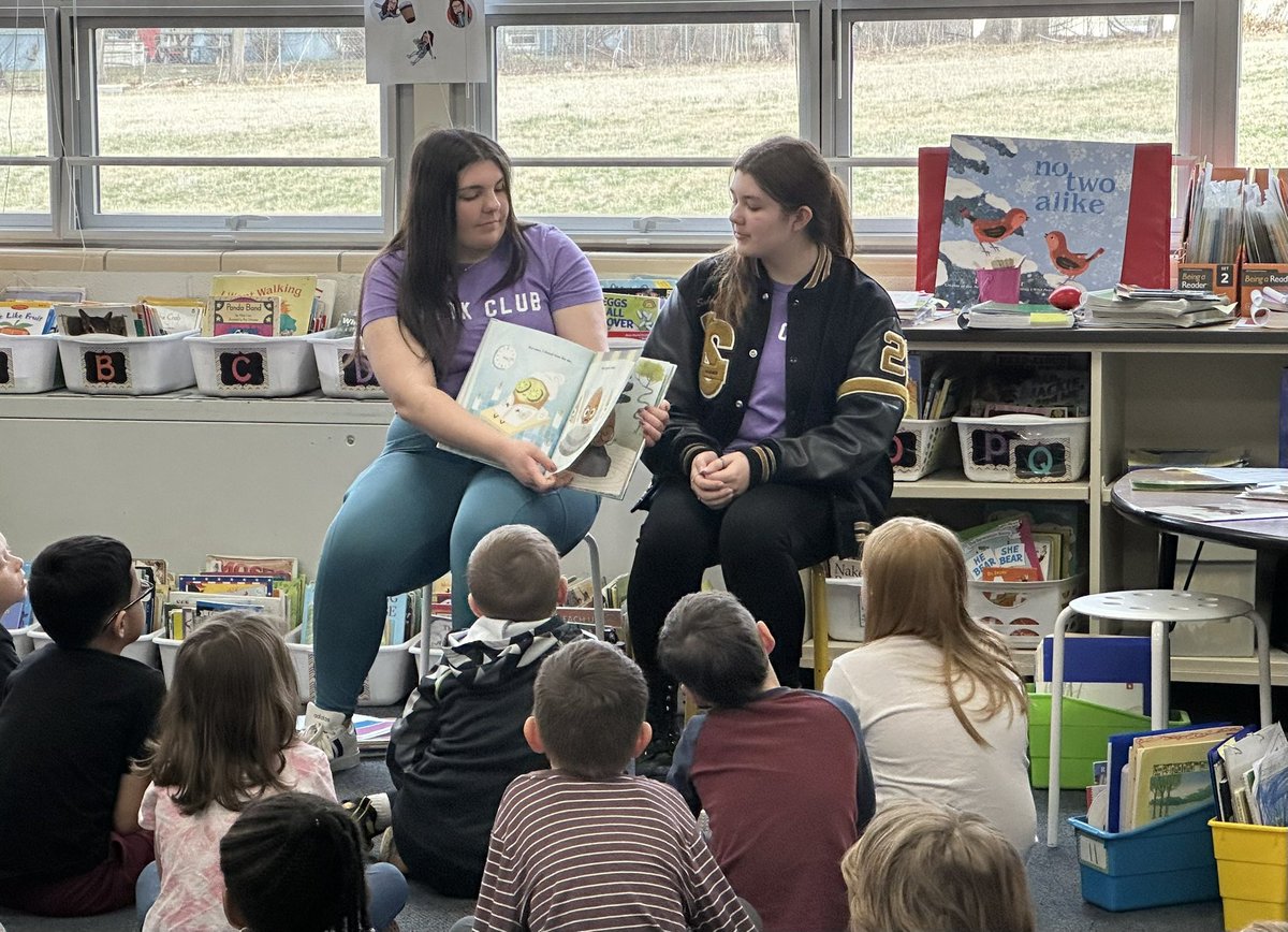 LSHS Library tweet media