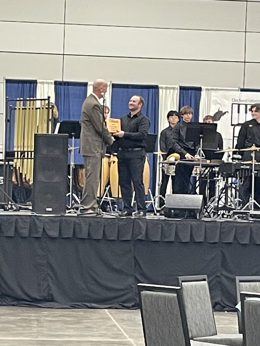 Andi Hasley tweet media