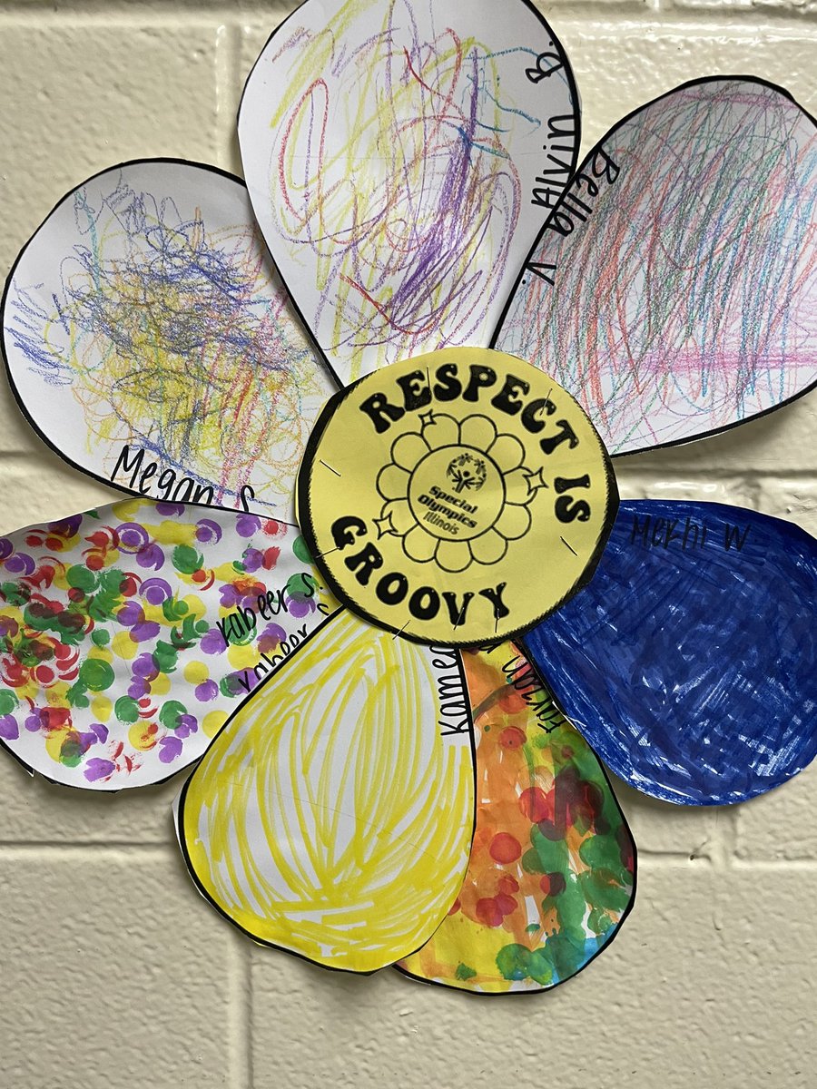 teach_withMrsV's tweet photo. Today was full of #RespectWeek fun and a #HappinessAdvantage reflection! Students chose things that make them happy & for respect week, students decorated a flower petal to complete our classroom flower! I love how they turned out! ๐ผ#RespectIsGroovy @D54schools @HanoverHuskies https://t.co/XHb705JvOq