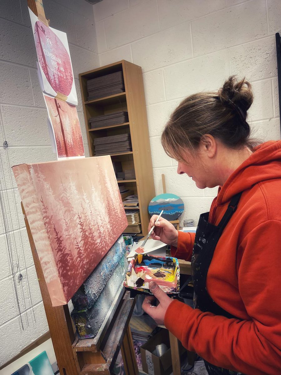 Spent a few hours with <a href="/terrybnd/">Terry Abraham FRGS</a> today filming for his new film 'Cumbrian Red'. Cumbrian Ales are producing a new beer in collaboration with the film and have asked me to design the artwork to go with it. Here's a sneak peak 🎨 <a href="/KirkstileInn/">Kirkstile Inn</a> #cumbria <a href="/loweswatergold/">Loweswater Gold</a> #art