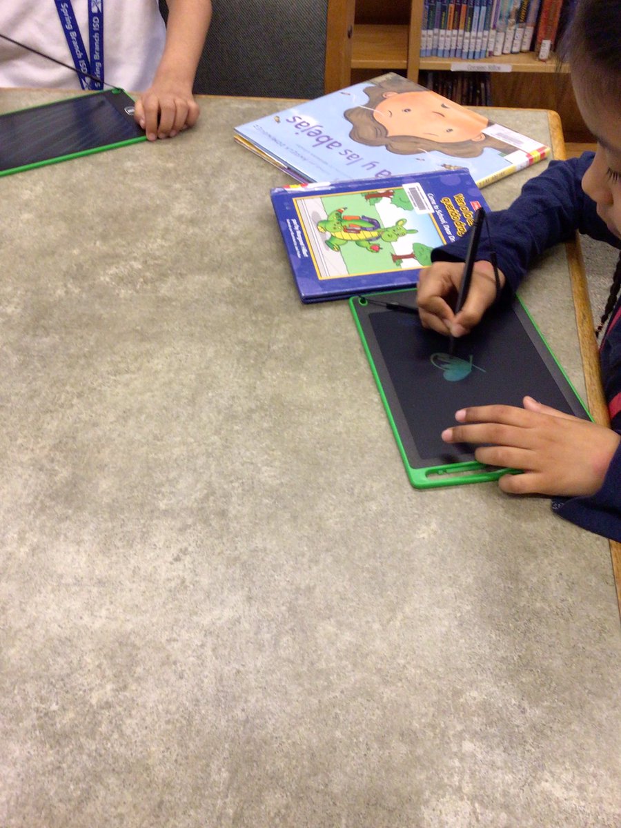 SSELibrary's tweet photo. Big thanks to our sister school @WilchesterSBISD and @librarymade20 for our awesome new art supplies for library stations. They were a huge hit! 
@SBISDLibraries https://t.co/rmKibdTGKO
